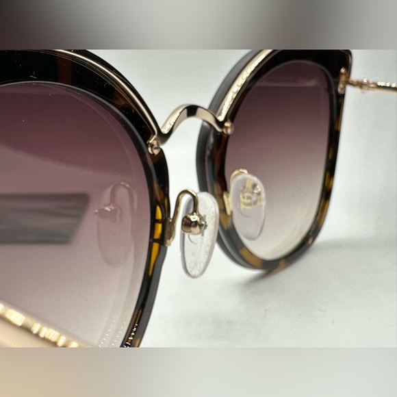 Tom Ford Charlotte TF657 52G  62-15-145mm 100% Authentic ‼️ - Picture 4 of 14